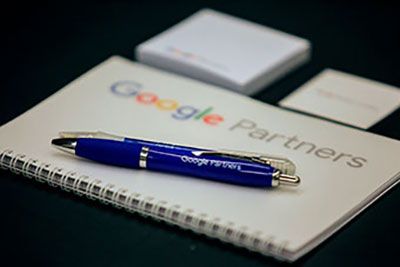 Kit Merchandising Google Partners Connect 2016 de Murcia